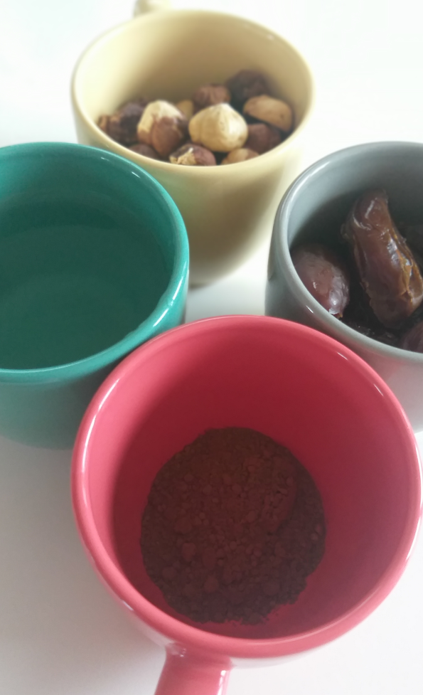 Krem od lešnika i urmi