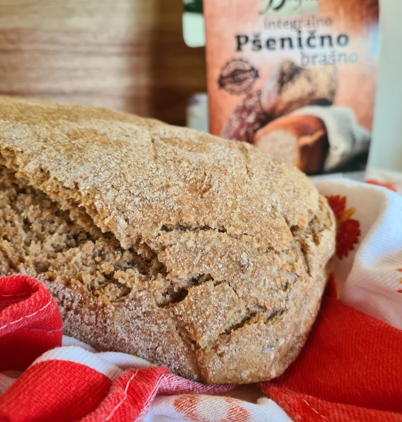 hleb sa integralnim brašnom