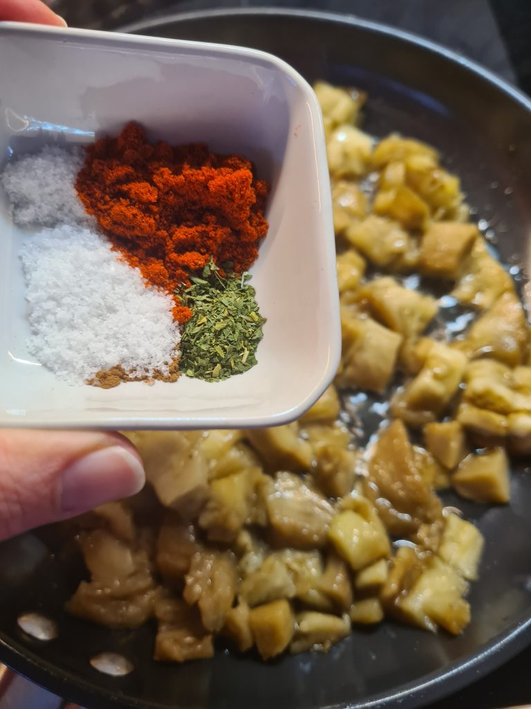 Namaz od plavog patlidžana